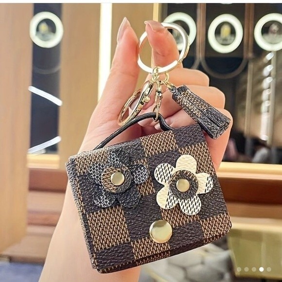 Mini Purse Keychain Leather Zip Closure Check Plaid Floral Embroidered Brown - Picture 1 of 4